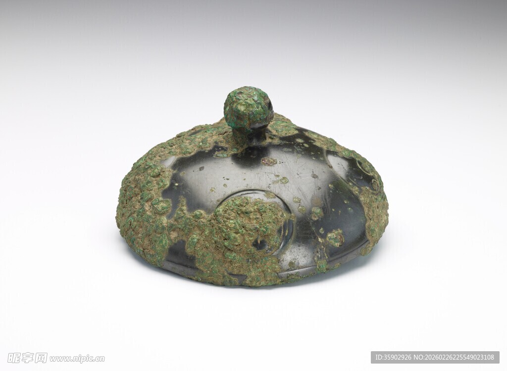 古朴青铜小物件