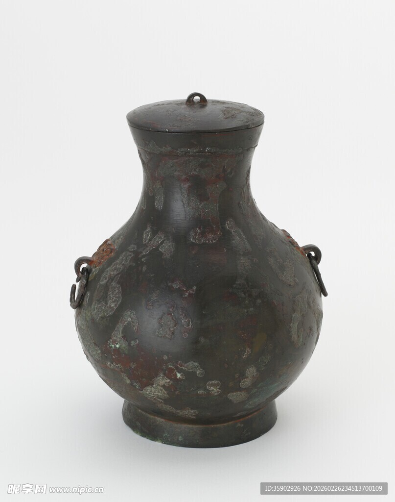 古朴青铜双耳带盖罐