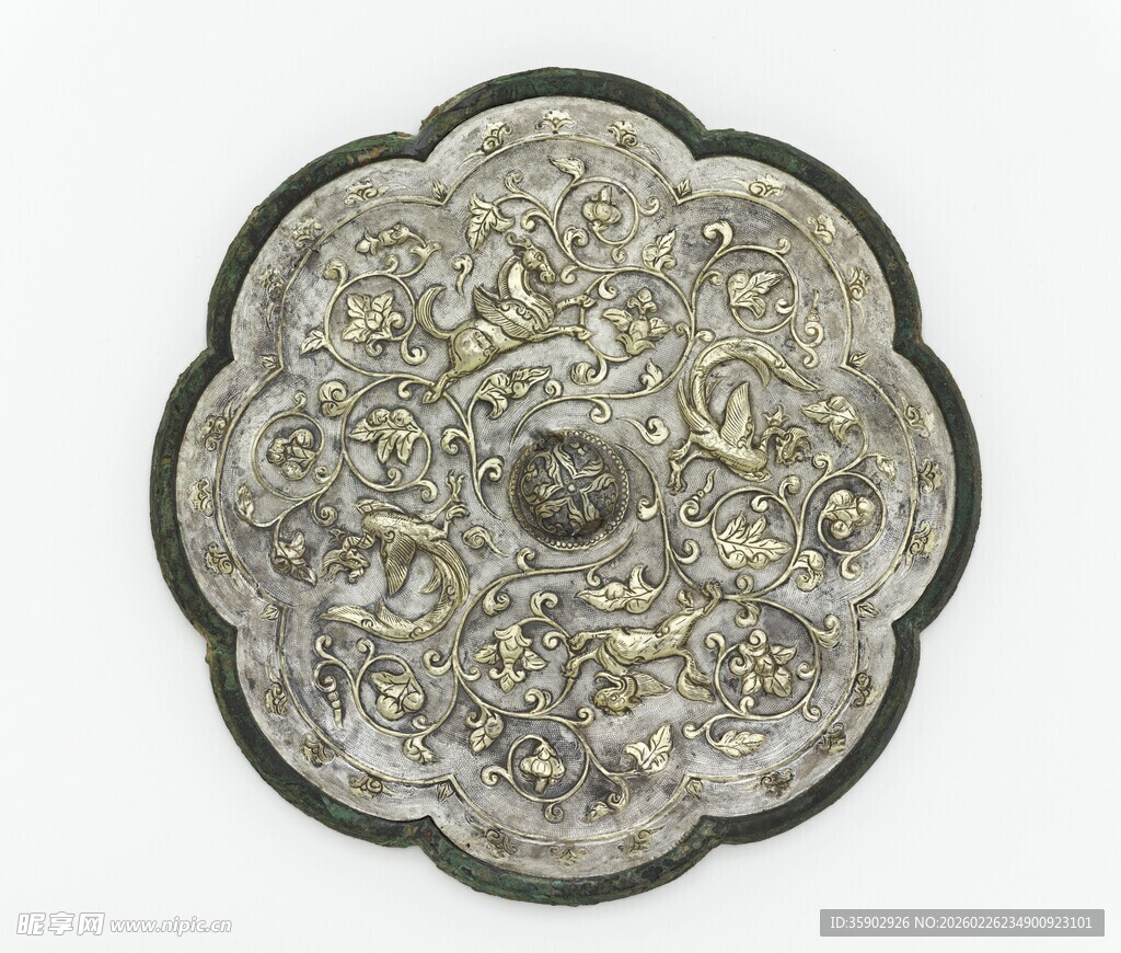 古代精美花纹圆形银质器物