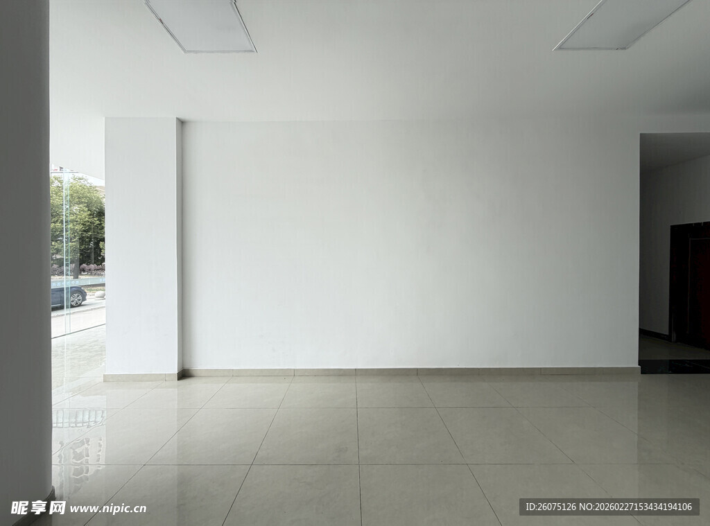 空旷简约室内空间场景