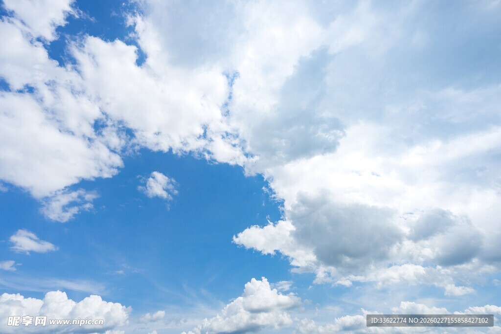 蓝天白云美景