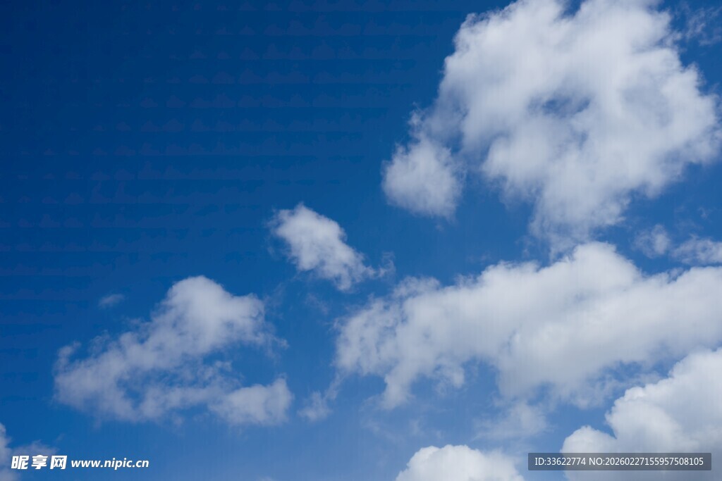 蓝天白云美景