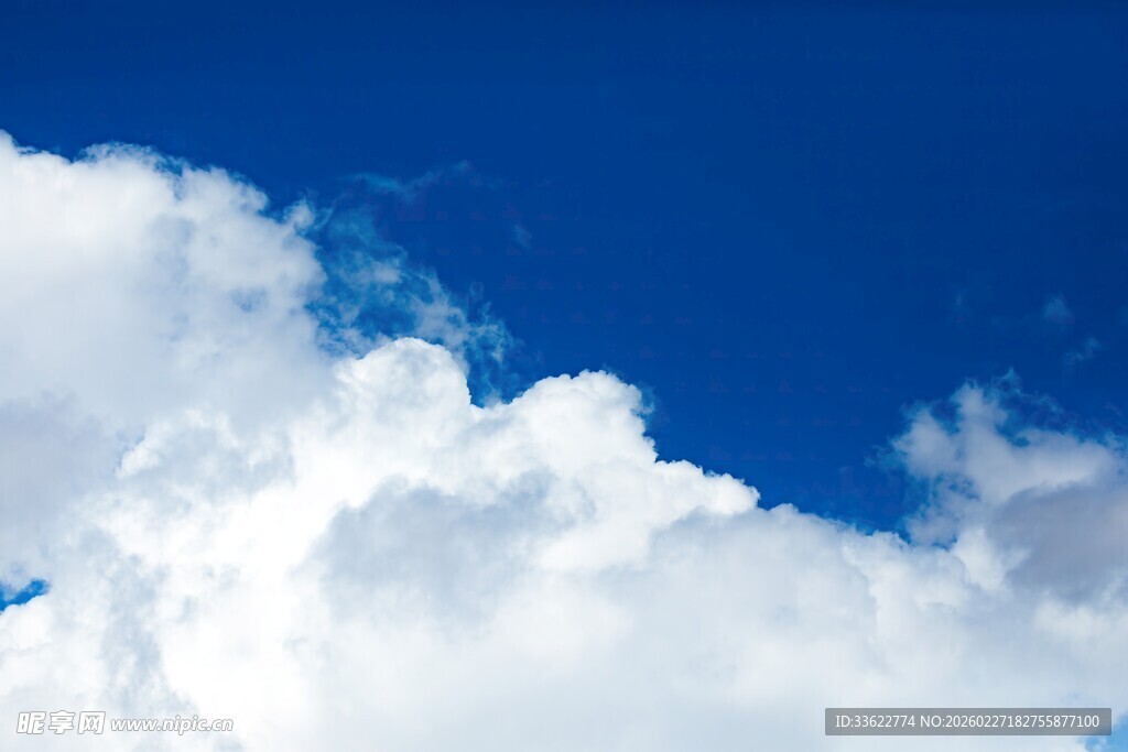 蓝天白云美景