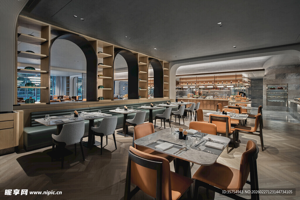 现代风格餐厅室内全景