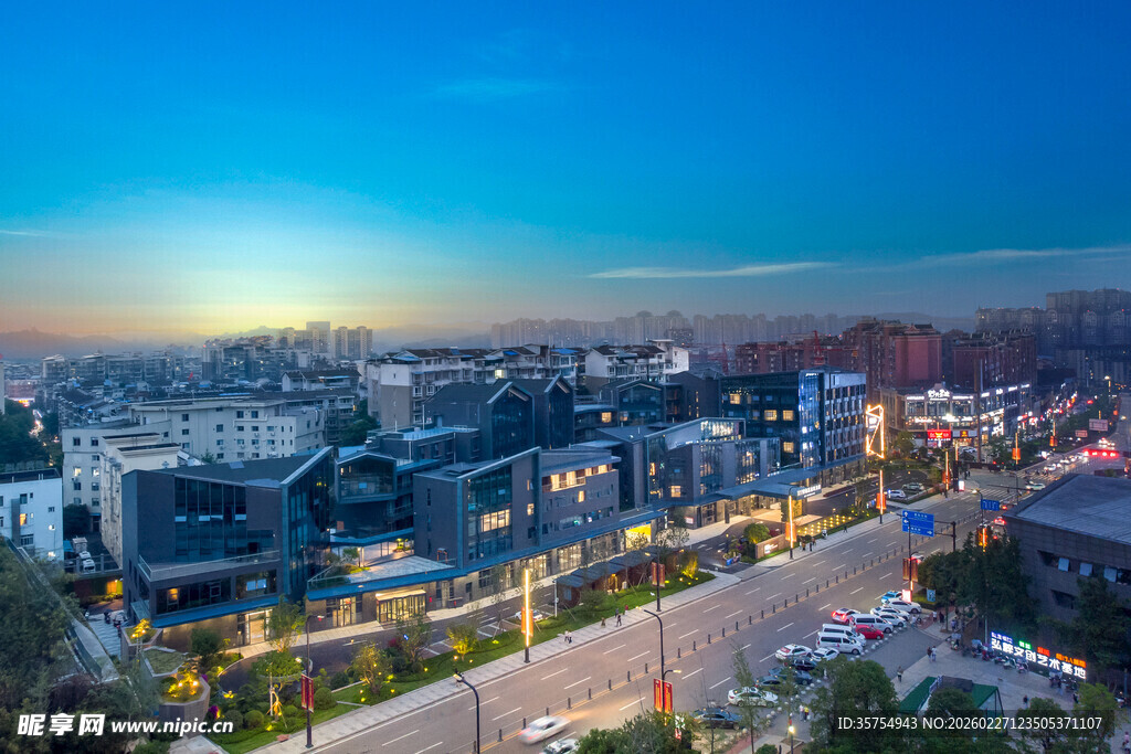 城市夜景俯瞰灯火璀璨