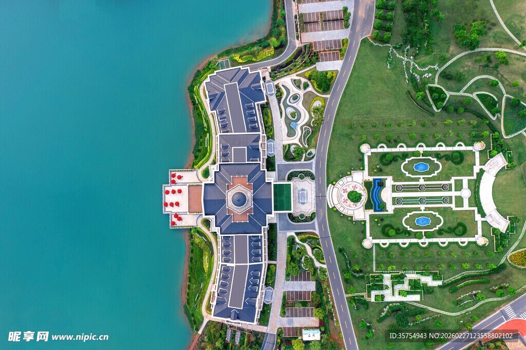 海滨广场建筑航拍景观