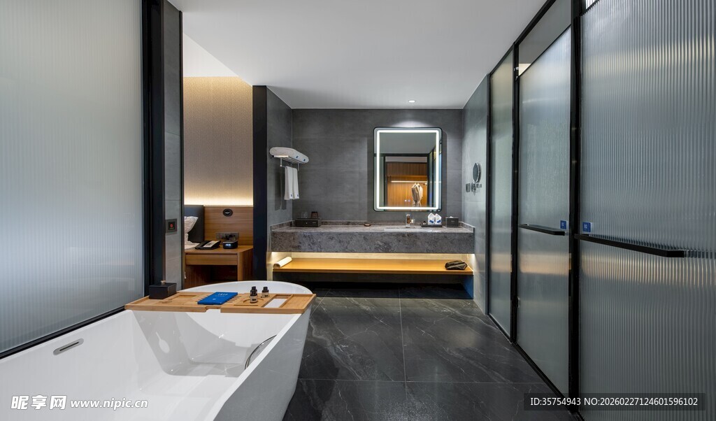 现代简约风格豪华浴室空间