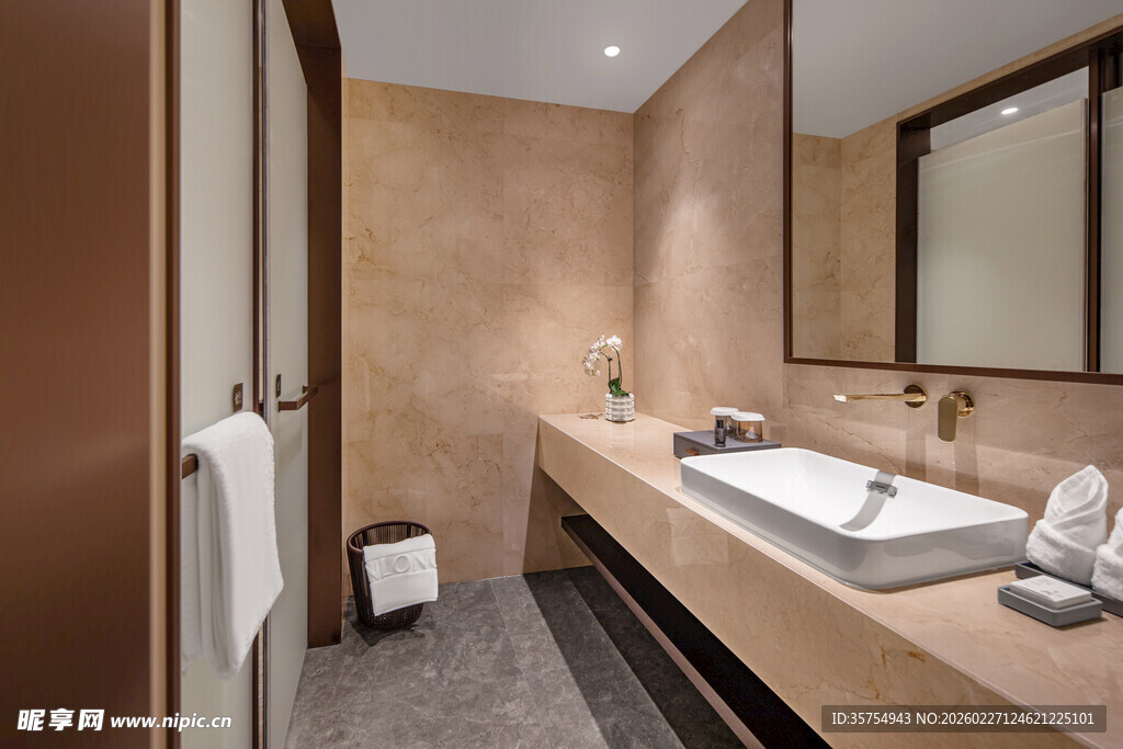 现代简约风格的精致浴室