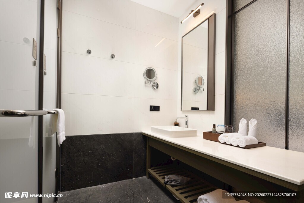 现代简约风卫生间样板间