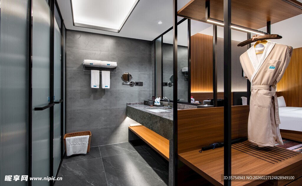 现代简约风格的卫浴空间