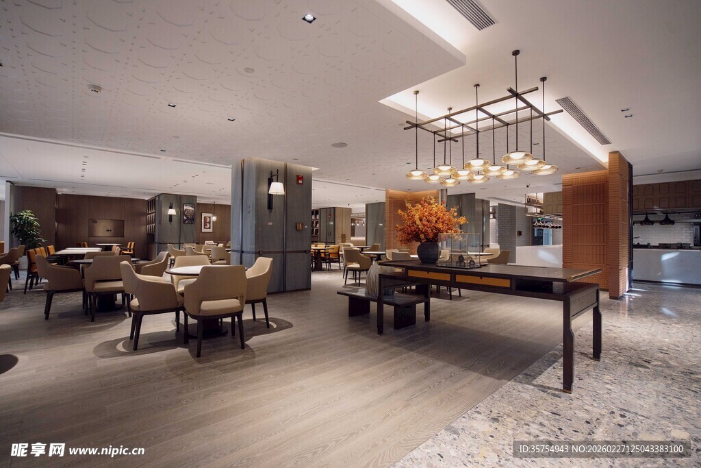 现代风格豪华客厅空间