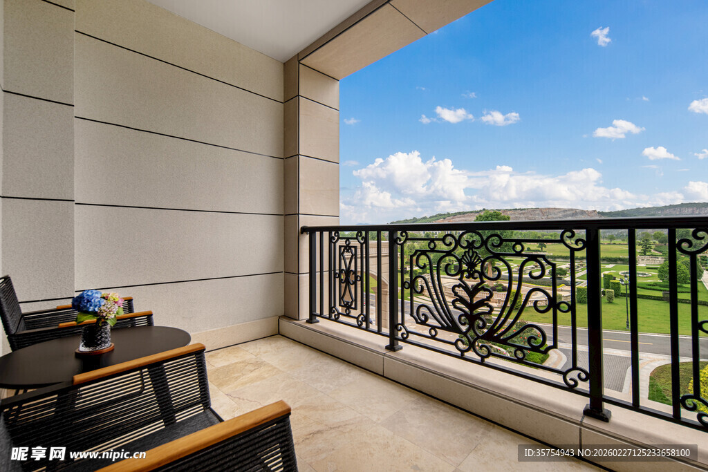 豪华阳台景观惬意休憩处