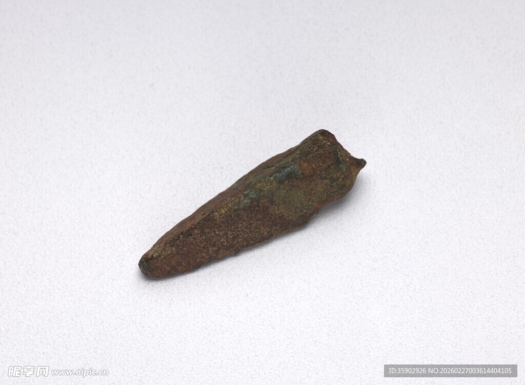 古老青铜箭头