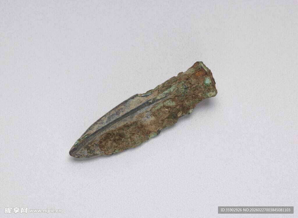 古老青铜箭头