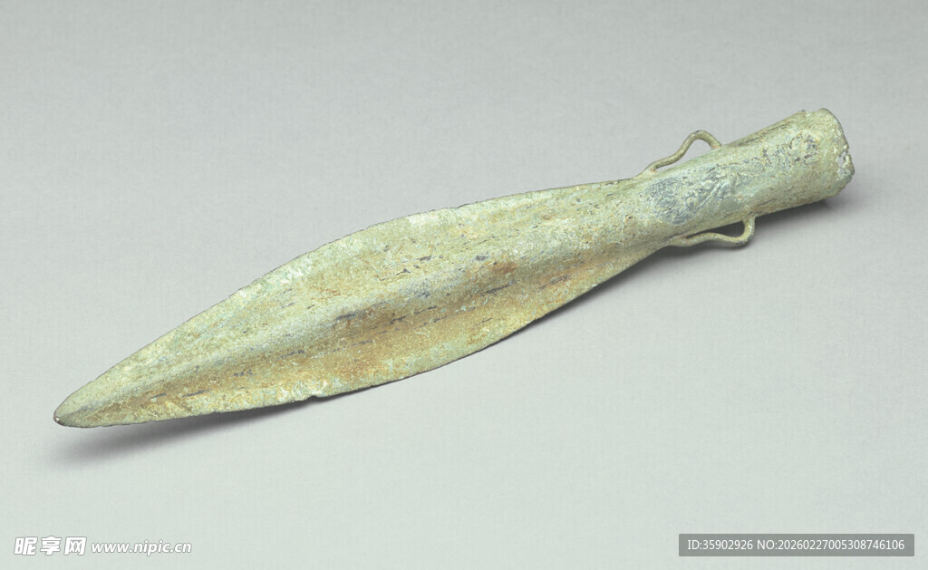 青铜柳叶形短剑
