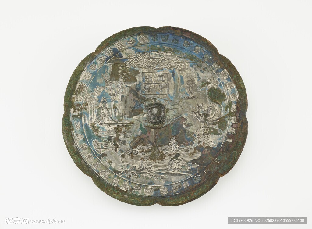 古铜镜图案精美