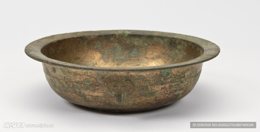 古老青铜盆