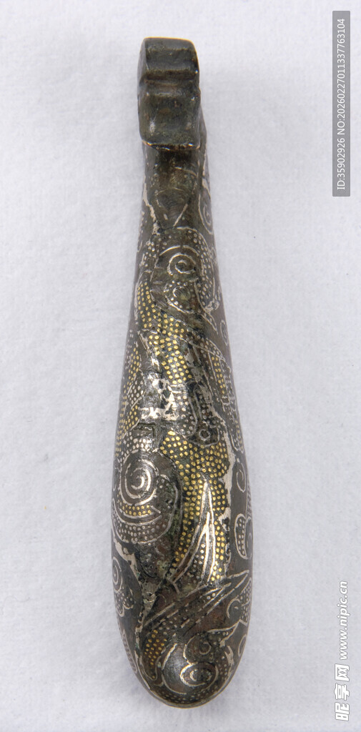 古雅雕花金属小物件