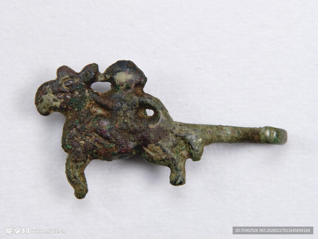 古代青铜骑马人物小雕塑