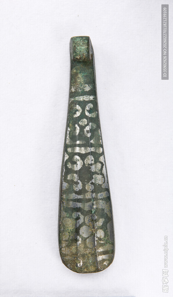 古代青铜刻纹长形器物