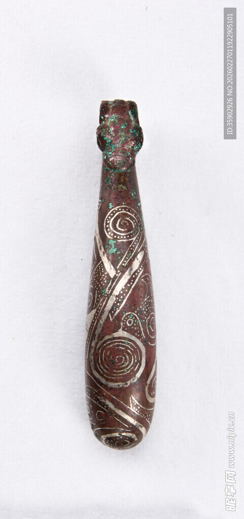 精美花纹金属柄物件