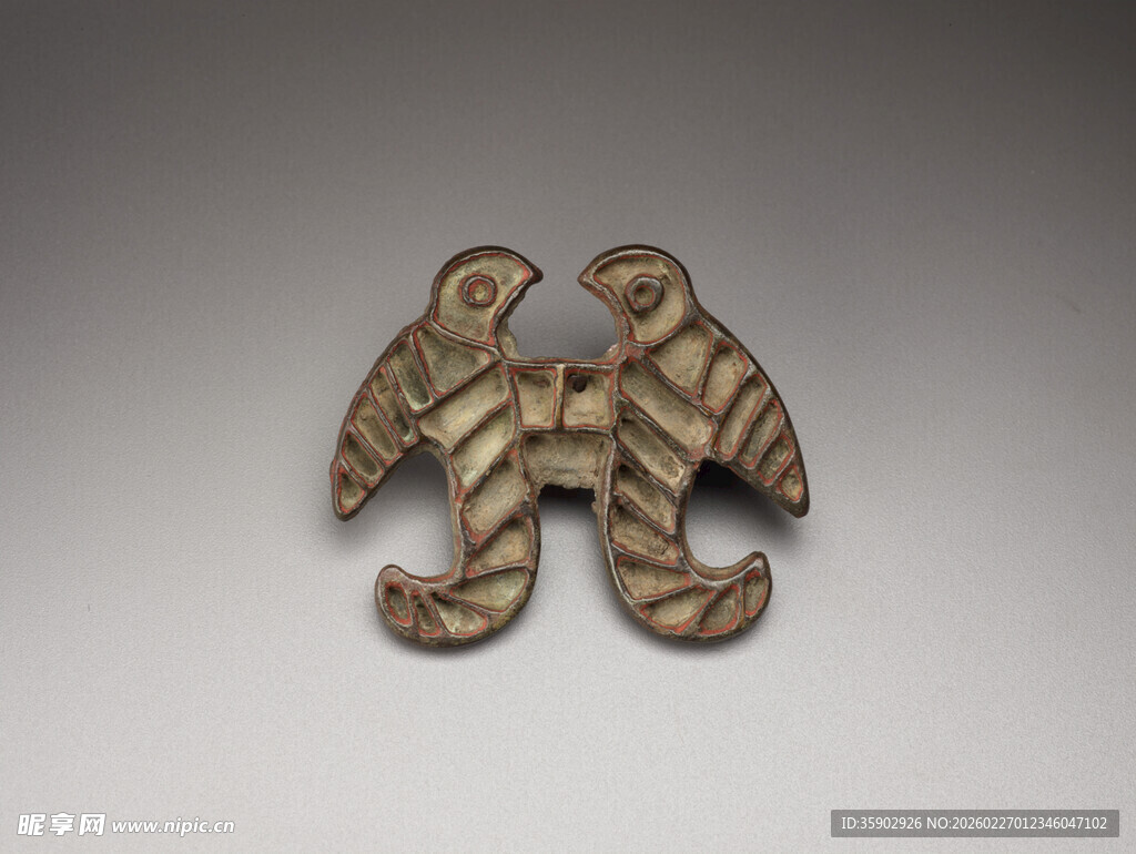 复古风格双鸟形金属饰品