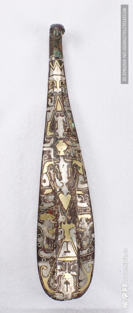 独特花纹长形装饰物件