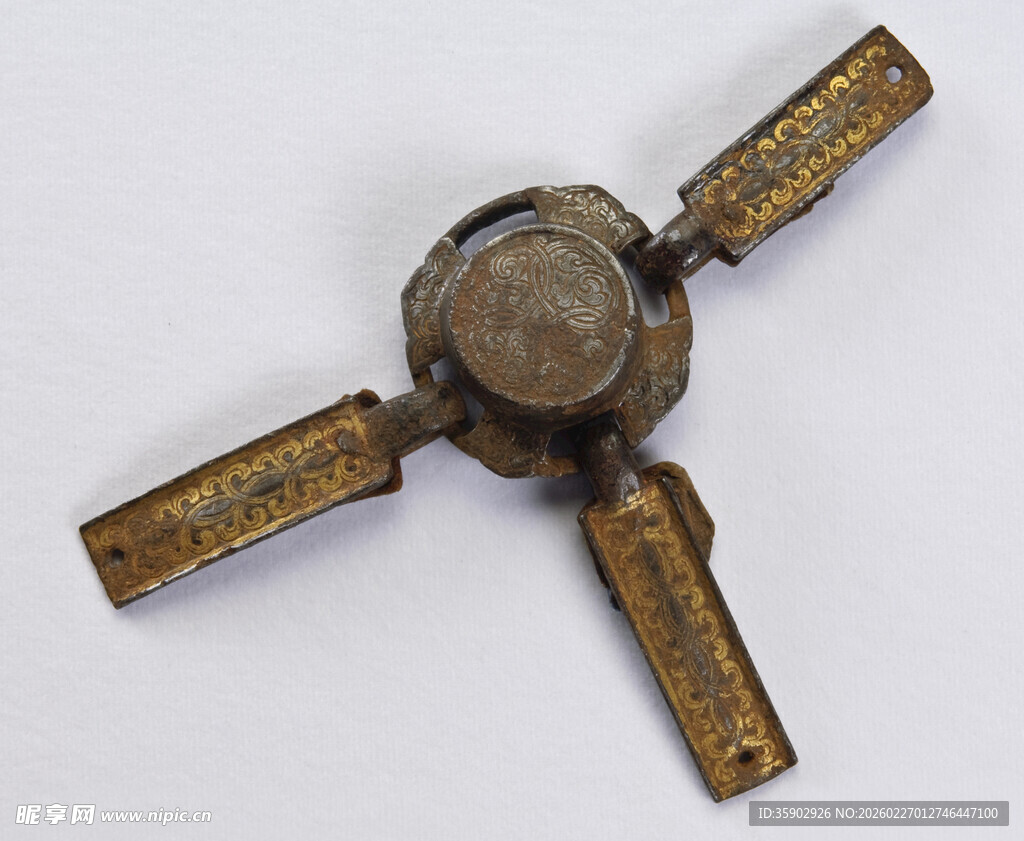 复古金属十字形机械物件