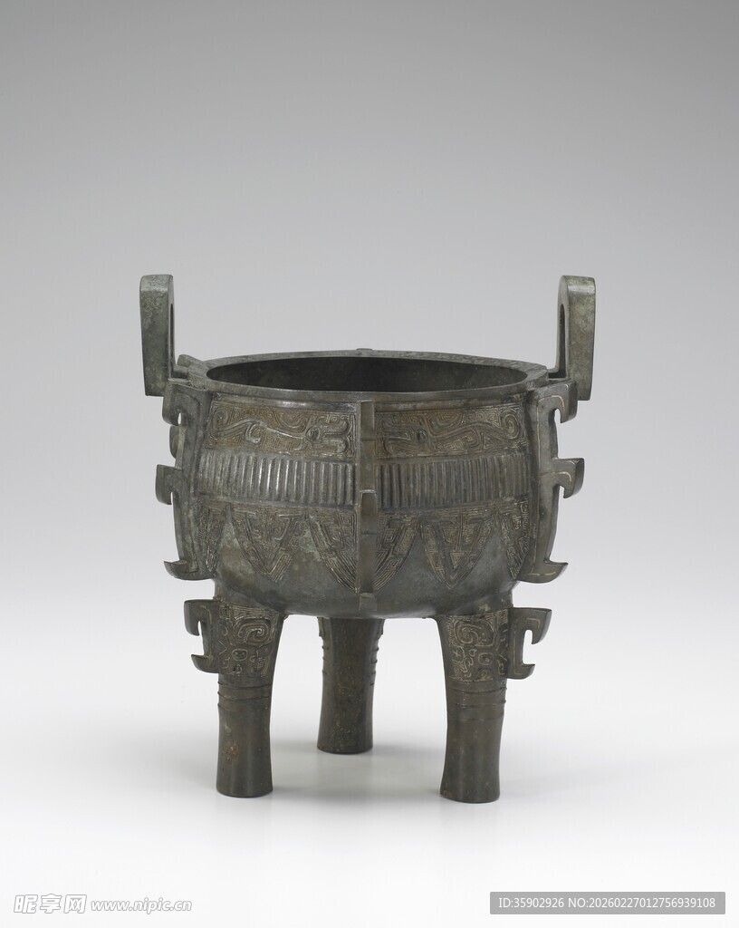 青铜方鼎