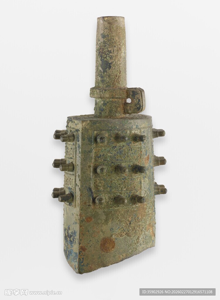 古老青铜乐器编钟