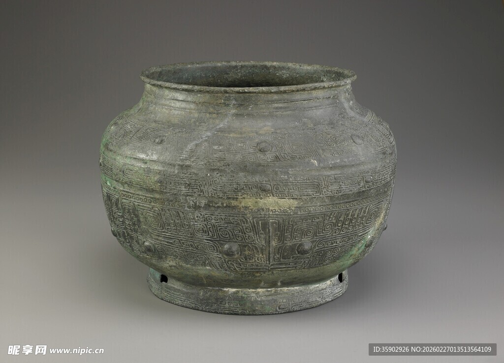 古朴青铜罐