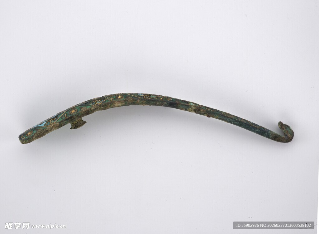 古代弯曲金属器物