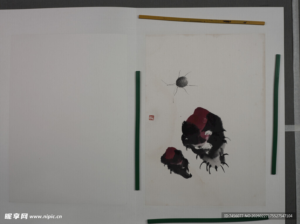 齐白石水墨昆虫画作展示