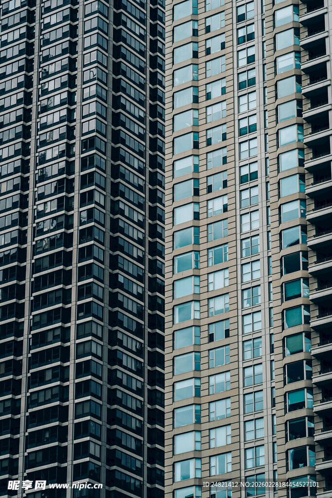 高楼林立的城市建筑景观