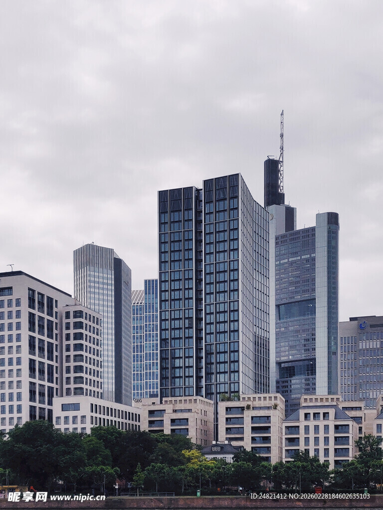 现代都市高楼景观
