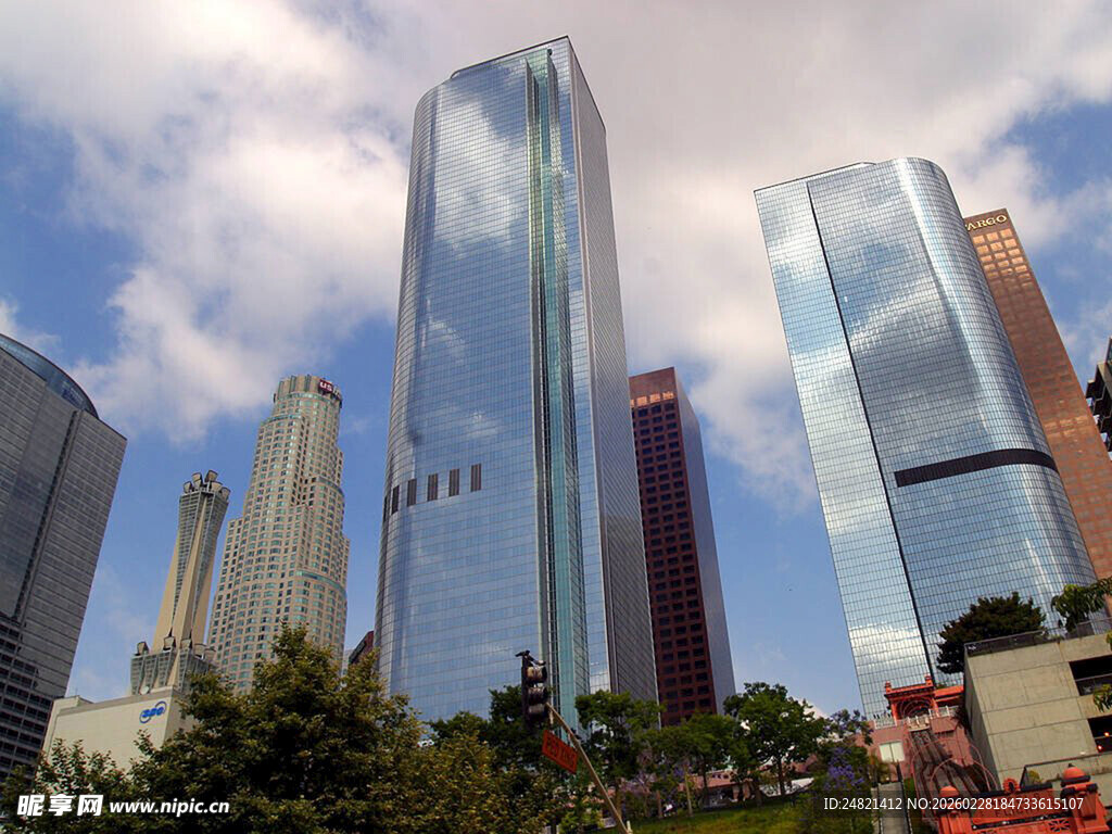 都市摩天大楼景观