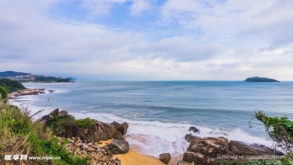 美丽海滨风光景色如画