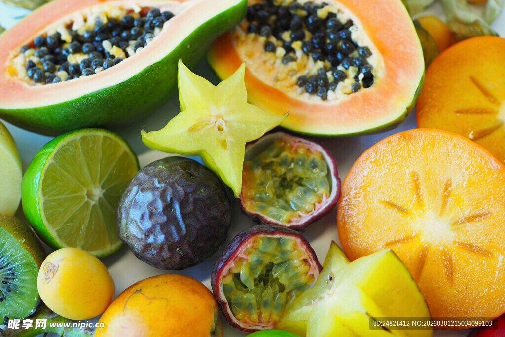 多彩缤纷的新鲜热带水果