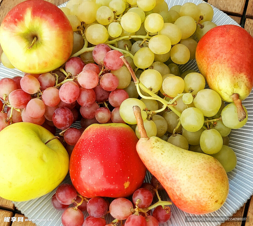 多彩新鲜水果拼盘