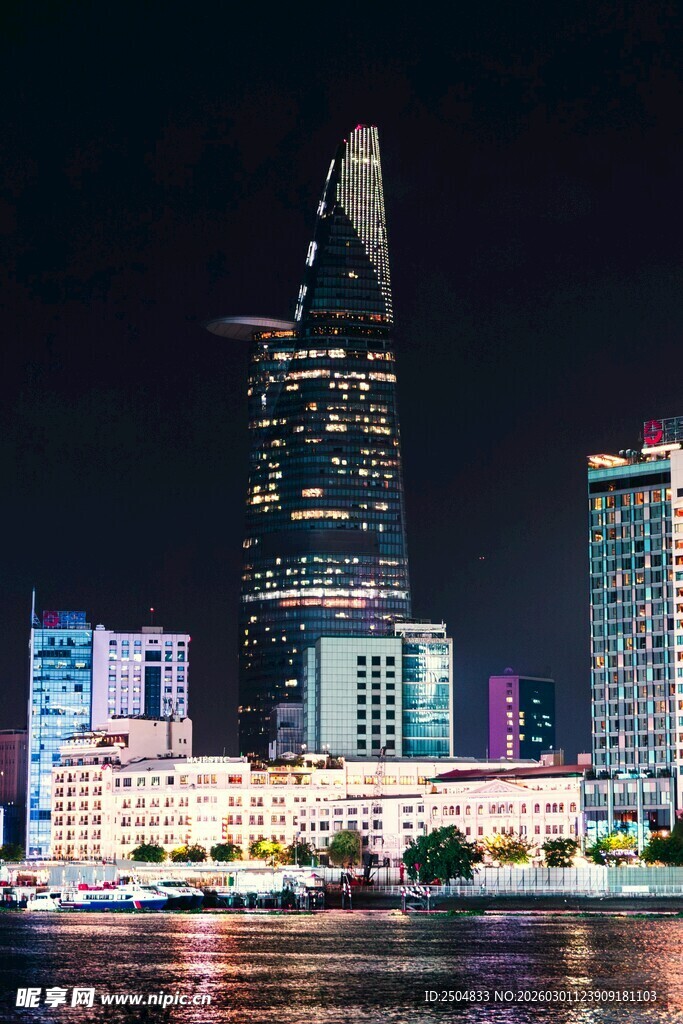城市璀璨夜景