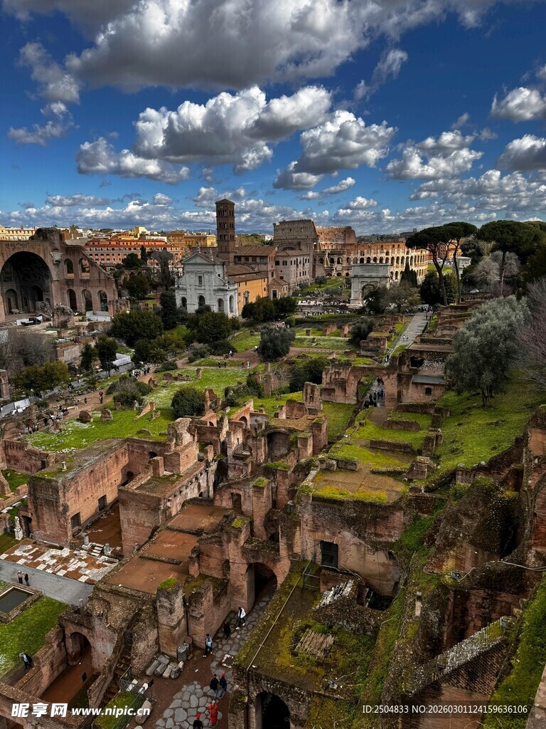 罗马古城遗址全景