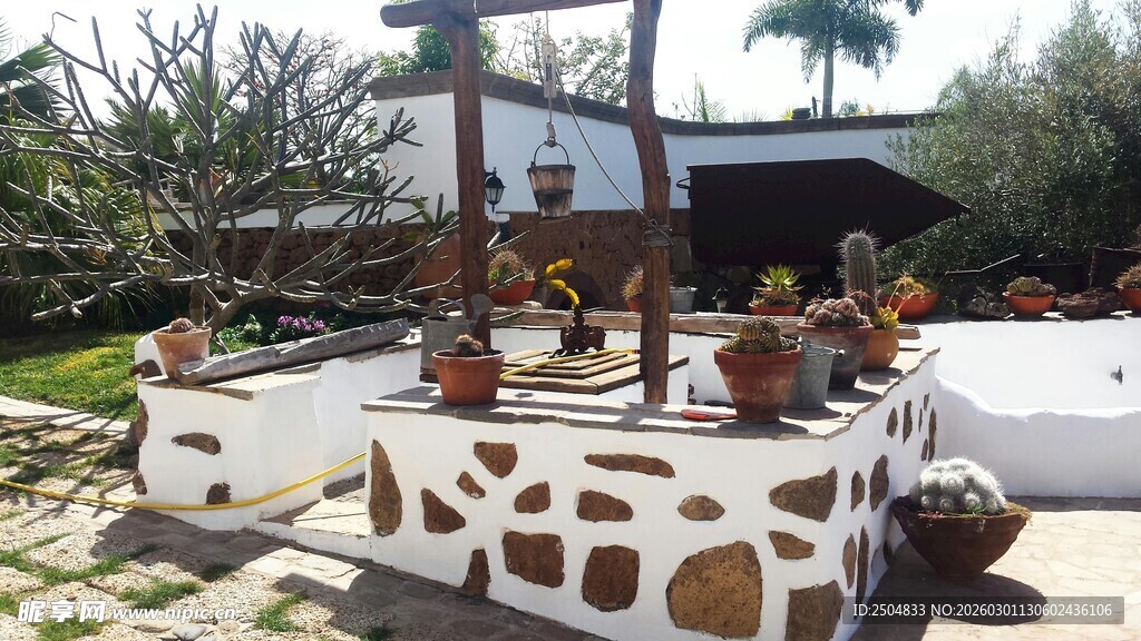 户外装饰性水景与摆件