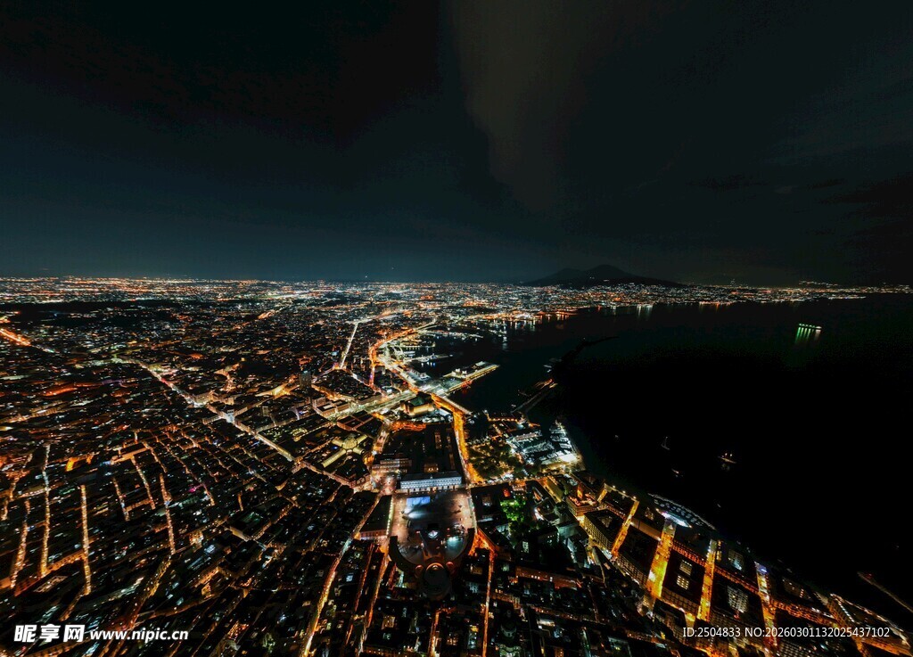 城市璀璨夜景俯瞰图
