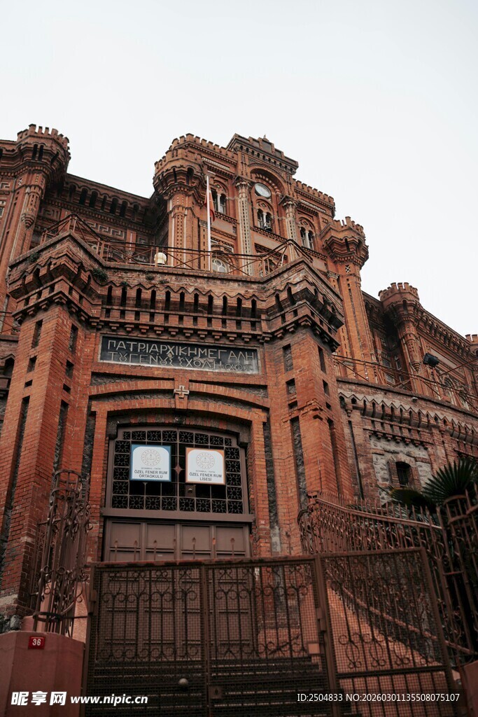 古老华丽的欧式建筑外观