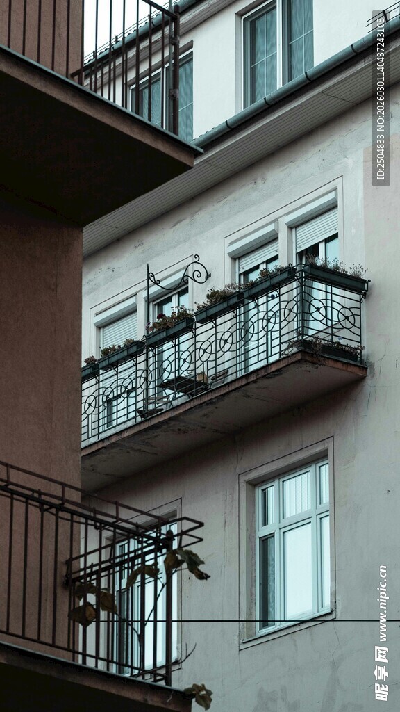 欧式建筑阳台外观特写