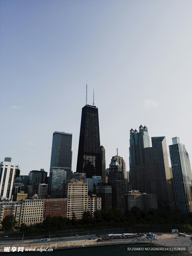 城市天际线 高楼林立景观
