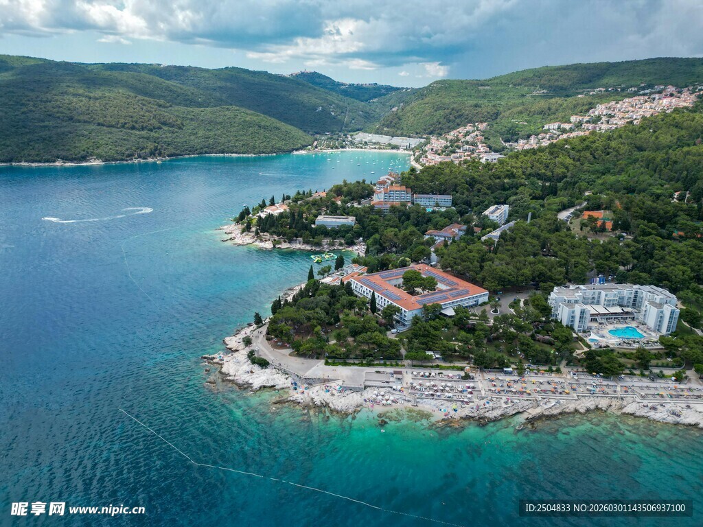 海滨风光优美 度假胜地