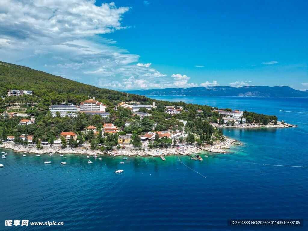 美丽海滨小镇风光