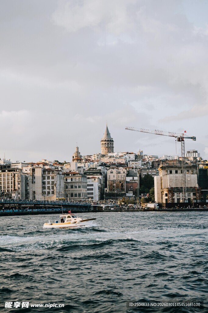 伊斯坦布尔海滨城市风光