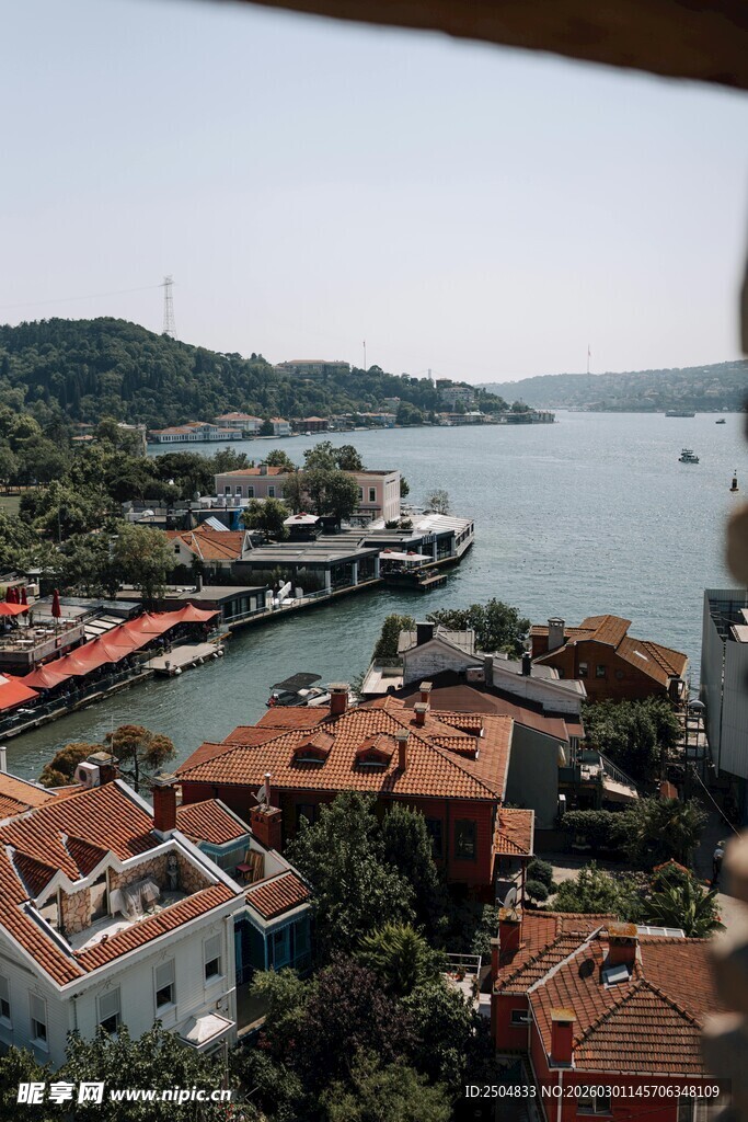 海滨小镇风光俯瞰